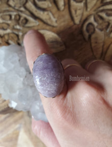 Vintage Scallop Lepidolite Oval Ring