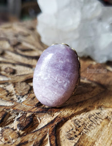 Vintage Scallop Lepidolite Oval Ring