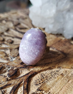 Vintage Scallop Lepidolite Oval Ring