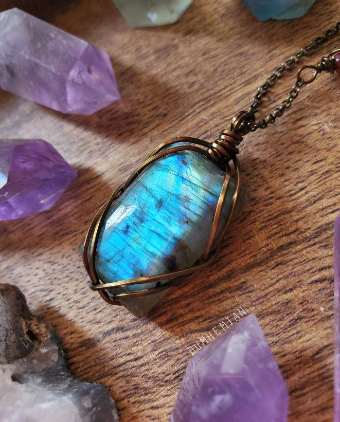 One of a Kind! Flash Blue Labradorite + Vintage Brass Rolo Necklace