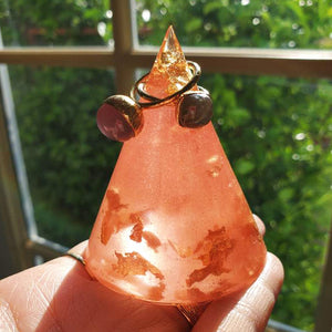 Peach Fuzz Shimmer Ring Stand, Ring Cone