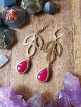 Load image into Gallery viewer, Triple Leaf Gold Framed Fuchsia Drops - Earrings