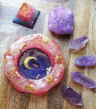 Load image into Gallery viewer, Rose Quartz Gold Foiled Purple Lace Agate Slice Crystal Shaped Ashtray Trinket Tray