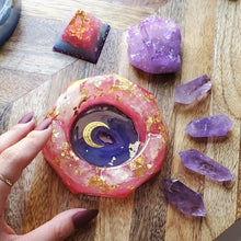 Load image into Gallery viewer, Rose Quartz Gold Foiled Purple Lace Agate Slice Crystal Shaped Ashtray Trinket Tray